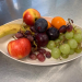 gesunde Weihnachtszeit am PG mit Obst im Pestro und Obstteller-Aktionen in den Klassen