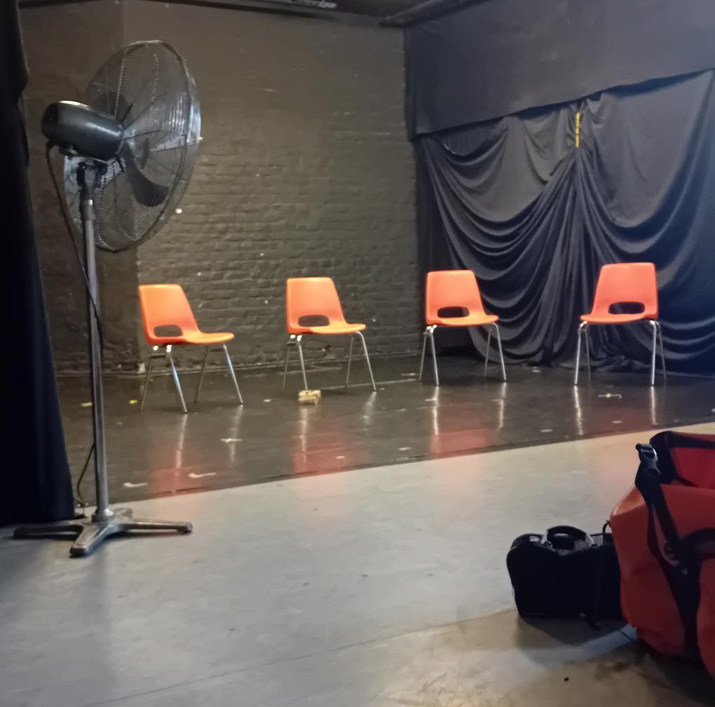 Hospitanz an der Theaterakademie Köln